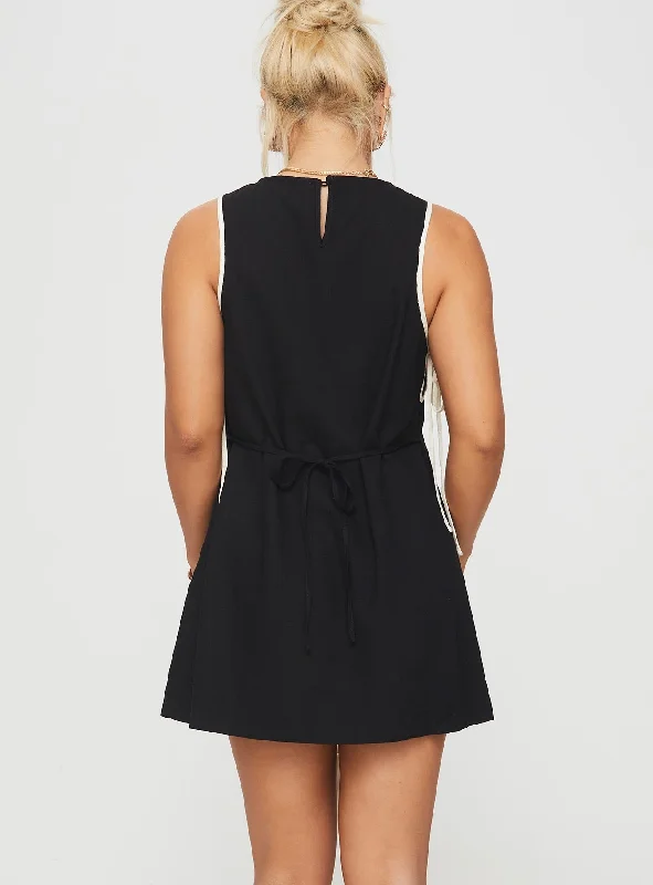 Boxay Mini Dress Black